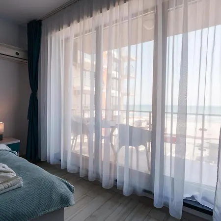 Zen Studio Beachfront & Sea View