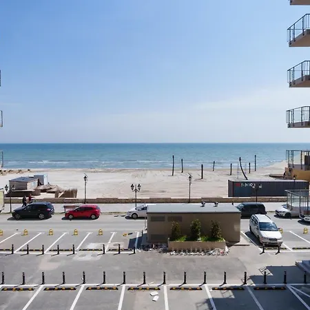 Zen Studio Beachfront & Sea View 아파트 *